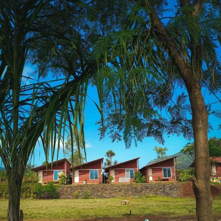 Mysticstays Resort Wai Esterno foto