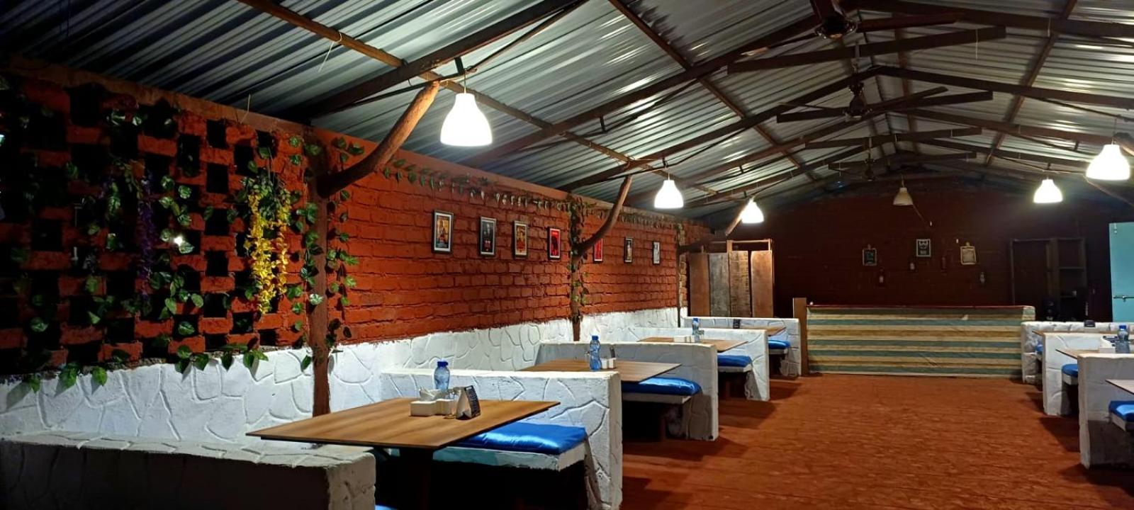 Mysticstays Resort Wai Esterno foto