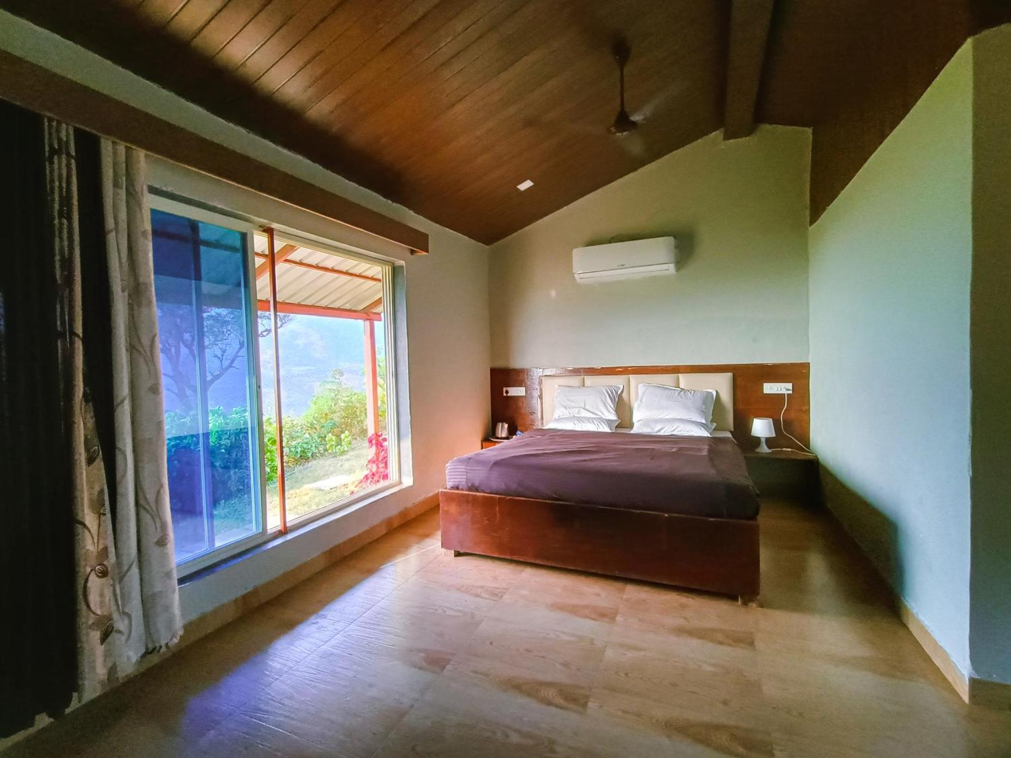Mysticstays Resort Wai Esterno foto
